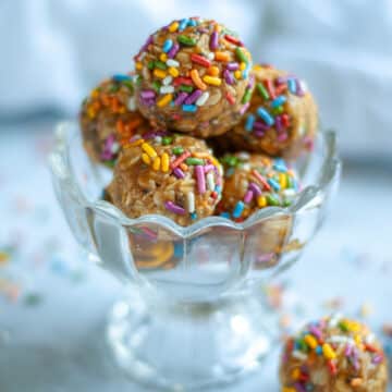 Feature image for our birthday cake energy balls recipe.
