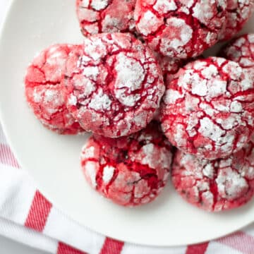 Feature image for our chocolate cherry crinkle cookies.