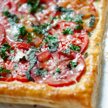Feature image for our tomato puff pastry tart recipe.
