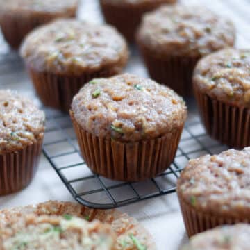 Feature image for our applesauce zucchini muffins recipe.