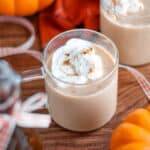 Feature image for our homemade pumpkin spice latte recipe.